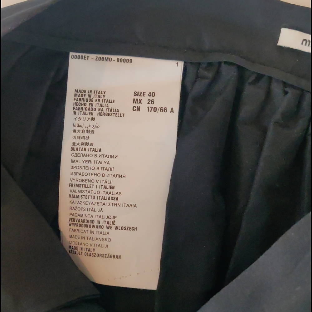 Midi Length Balloon style skirt - Picture 7 of 8